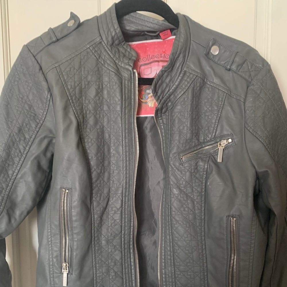 Women’s Leather Jacket